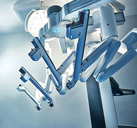 Intervenții robotice, realizate în cadrul MedLife Medical Park, cu robotul da Vinci Xi 1 Intervenții robotice, realizate în cadrul MedLife Medical Park, cu robotul da Vinci Xi